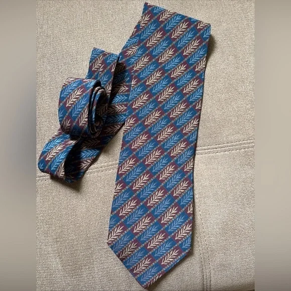 Giorgio Armani Cravatte Blue and Red Silk Tie - designer - vintage - Picture 1 of 6
